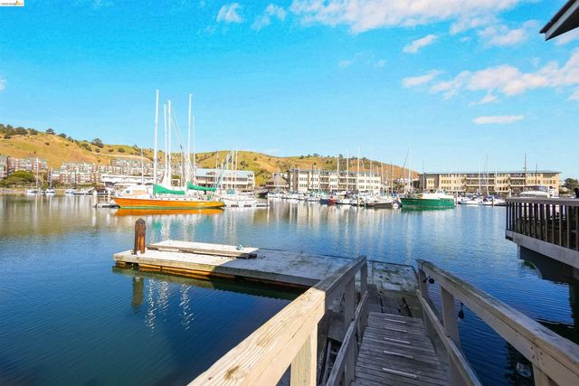 1293 Sanderling Is, Richmond, CA 94801