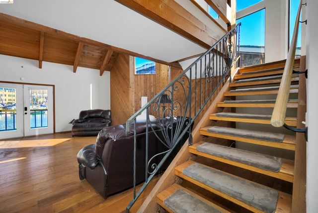 1293 Sanderling Is, Richmond, CA 94801