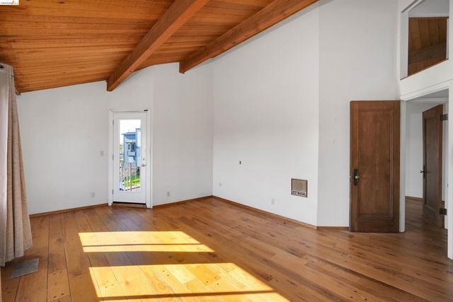 1293 Sanderling Is, Richmond, CA 94801