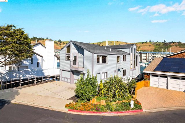 1293 Sanderling Is, Richmond, CA 94801