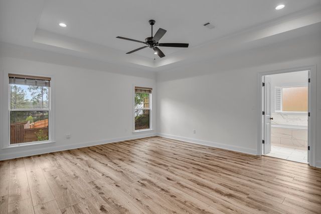 5534 W 4th St., Hattiesburg, MS 39402