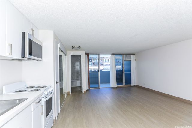 824 Kinau Street 1104, Honolulu, HI 96813