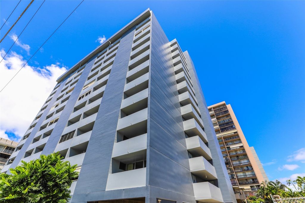 824 Kinau Street 1104, Honolulu, HI 96813