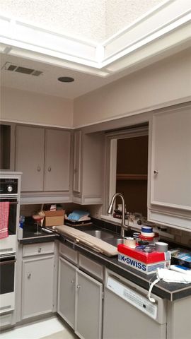 7604 Village Trail Drive, Dallas, TX 75254