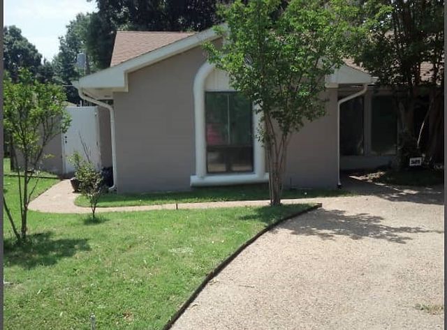 7604 Village Trail Drive, Dallas, TX 75254