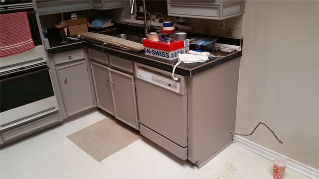 7604 Village Trail Drive, Dallas, TX 75254