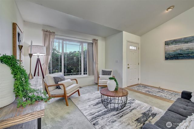 18427 Teeside Lane, Arlington, WA 98223