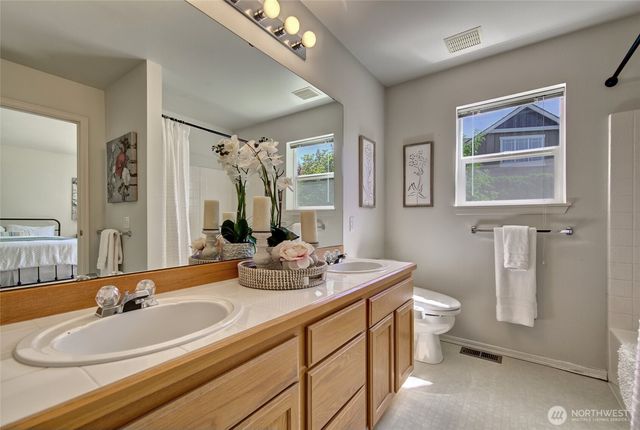 18427 Teeside Lane, Arlington, WA 98223