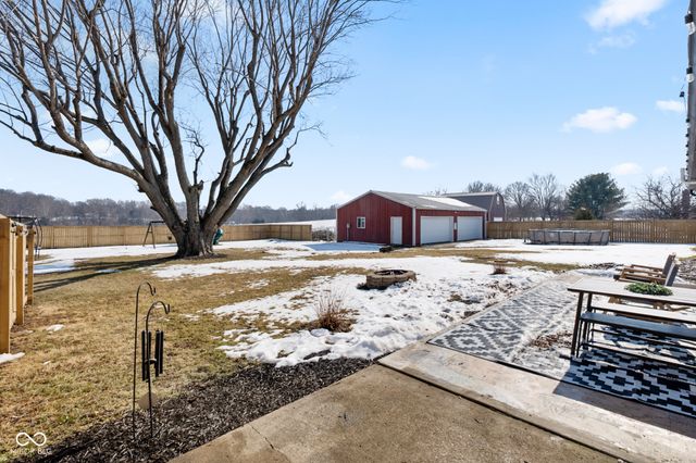 1979 W Gordon Road, Mooresville, IN 46158