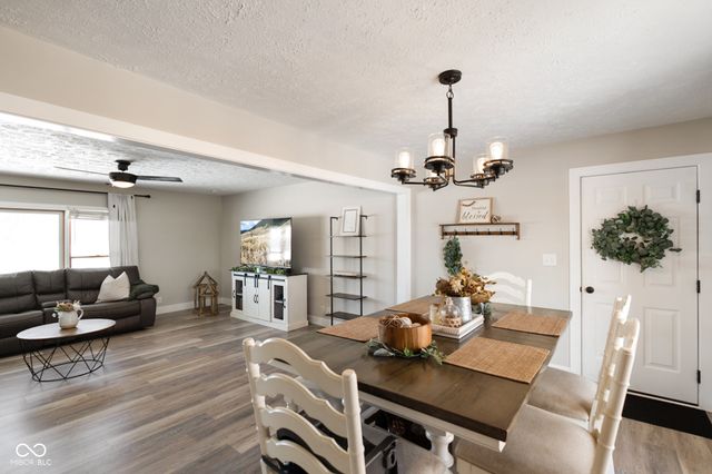 1979 W Gordon Road, Mooresville, IN 46158