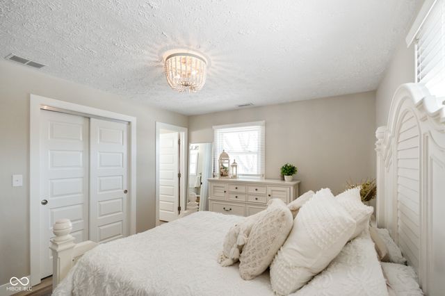 1979 W Gordon Road, Mooresville, IN 46158