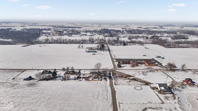 1979 W Gordon Road, Mooresville, IN 46158