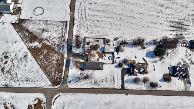 1979 W Gordon Road, Mooresville, IN 46158