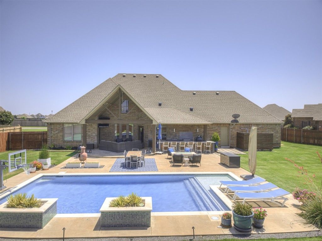 2869 Caleb Drive, Piedmont, OK 73078