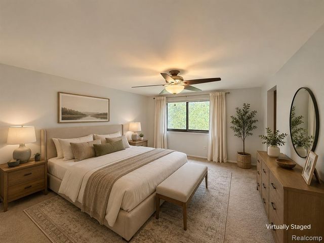 2910 Moon Lake Drive, West Bloomfield, MI 48323