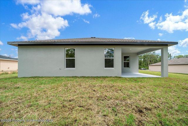 10325 Dotted Wren Avenue, Weeki Wachee, FL 34613