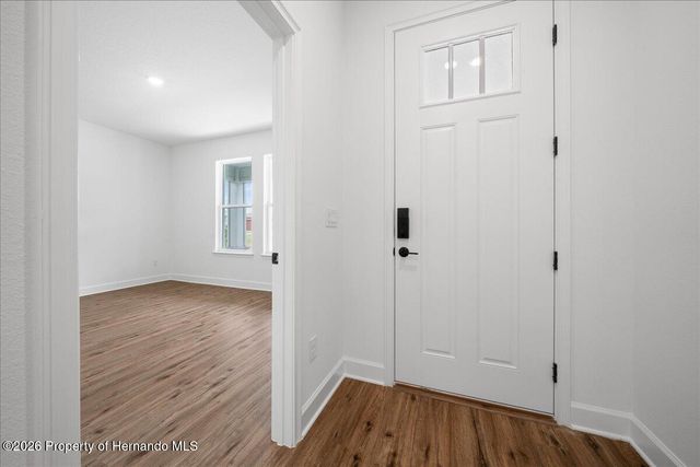 10325 Dotted Wren Avenue, Weeki Wachee, FL 34613