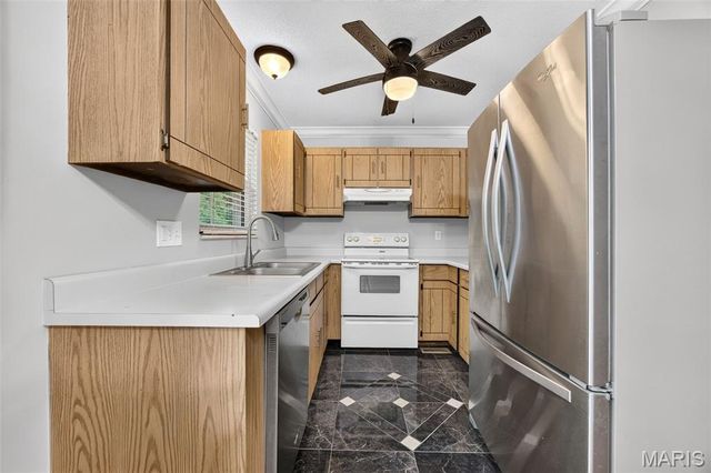 1319 Cambrook Court, St Charles, MO 63304