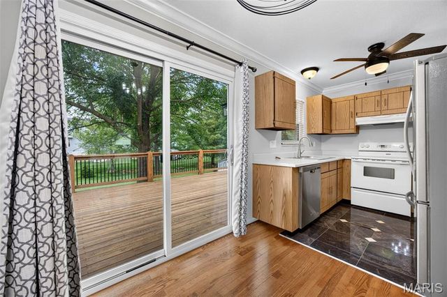 1319 Cambrook Court, St Charles, MO 63304