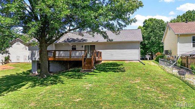 1319 Cambrook Court, St Charles, MO 63304