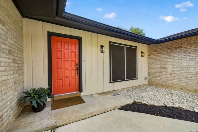 21521 Fairview Cir, Garden Ridge, TX 78266