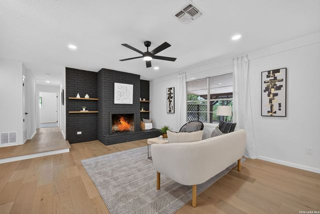21521 Fairview Cir, Garden Ridge, TX 78266