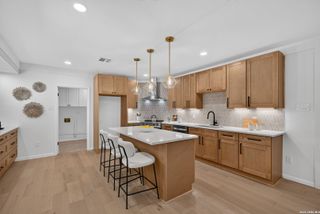21521 Fairview Cir, Garden Ridge, TX 78266