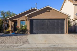 9409 DESERT PINE Avenue SW, Albuquerque, NM 87121