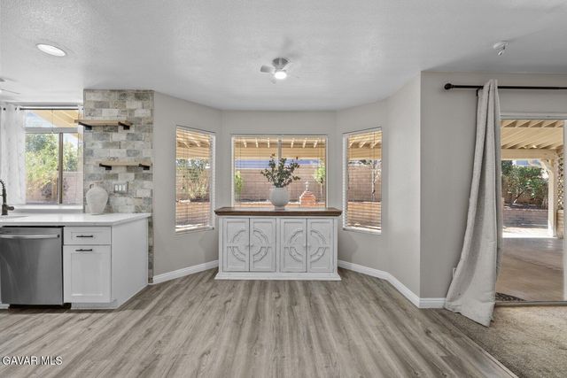 3022 Fairgreen Ln Lane, Palmdale, CA 93551