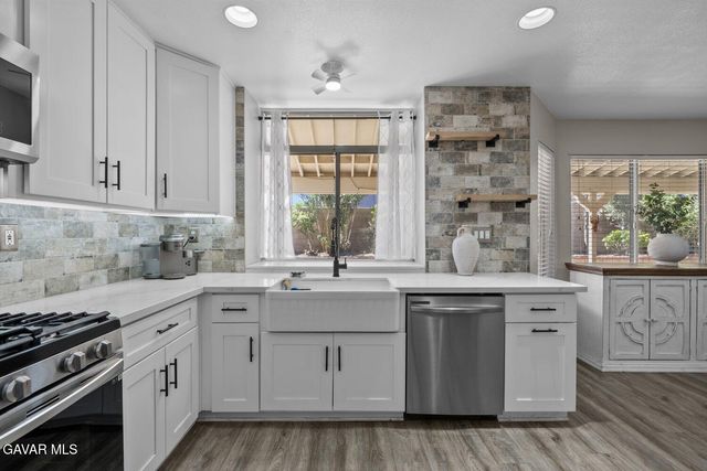 3022 Fairgreen Ln Lane, Palmdale, CA 93551