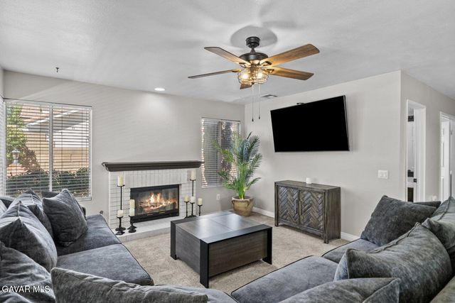 3022 Fairgreen Ln Lane, Palmdale, CA 93551