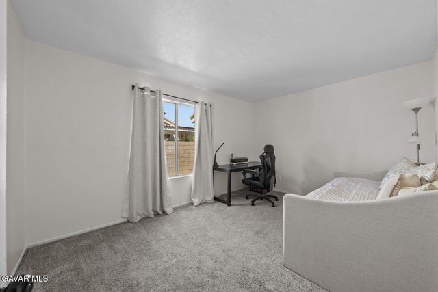 3022 Fairgreen Ln Lane, Palmdale, CA 93551
