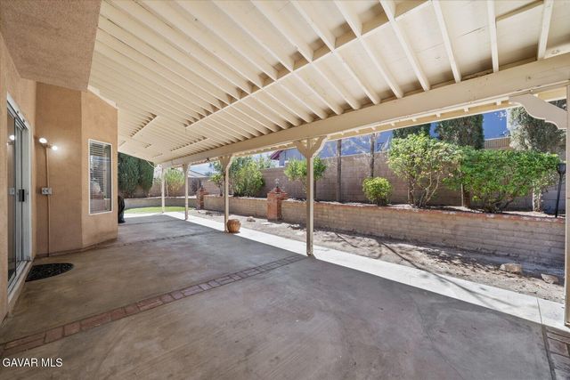 3022 Fairgreen Ln Lane, Palmdale, CA 93551