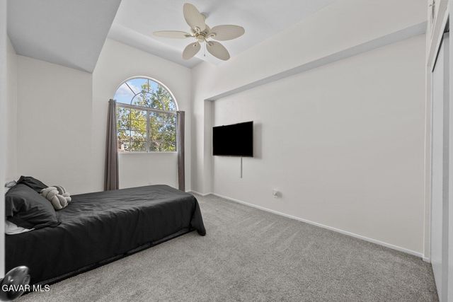 3022 Fairgreen Ln Lane, Palmdale, CA 93551