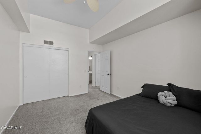 3022 Fairgreen Ln Lane, Palmdale, CA 93551
