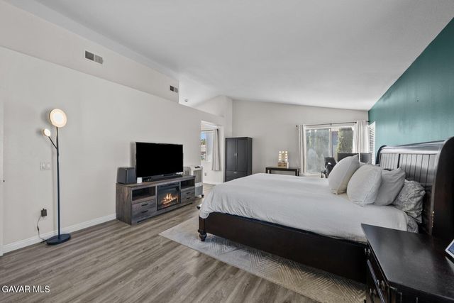 3022 Fairgreen Ln Lane, Palmdale, CA 93551