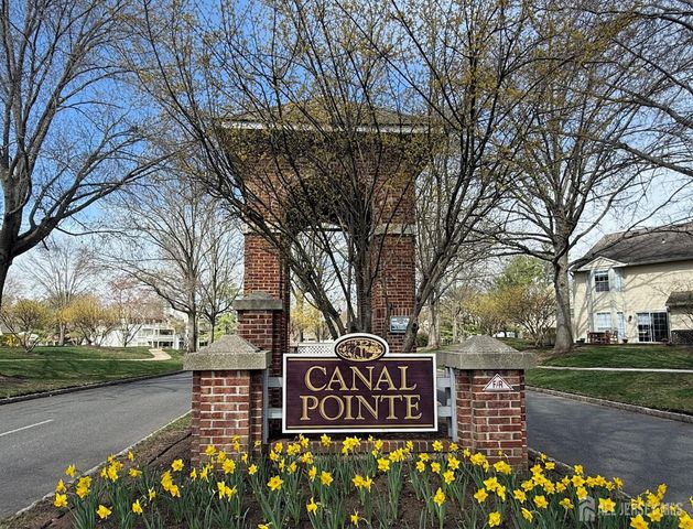 103 Claridge Court 5, West Windsor, NJ 08540