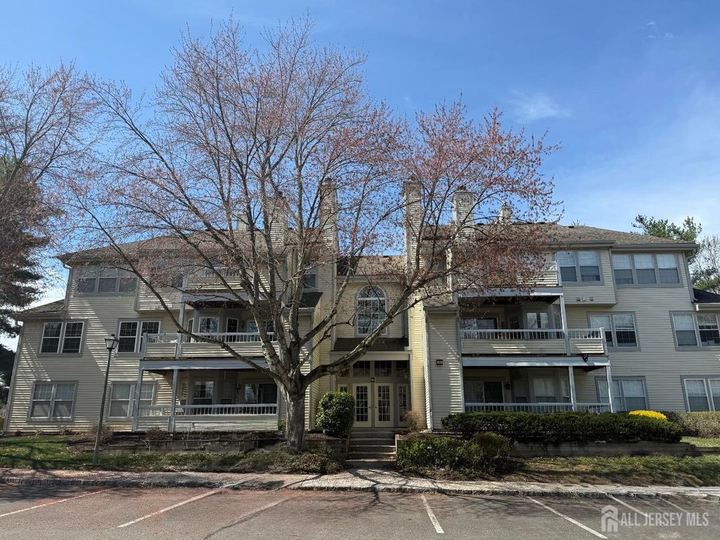103 Claridge Court 5, West Windsor, NJ 08540