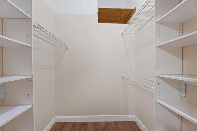 152 NE Twylite Terrace, Port St Lucie, FL 34983