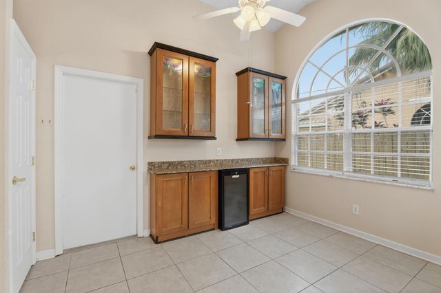 152 NE Twylite Terrace, Port St Lucie, FL 34983