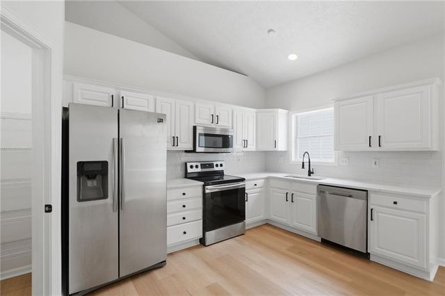 1225 Lafayette Square, Mcdonough, GA 30252