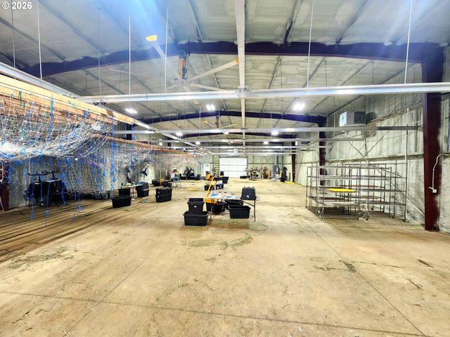 85106 TERRITORIAL Hwy, Eugene, OR 97402