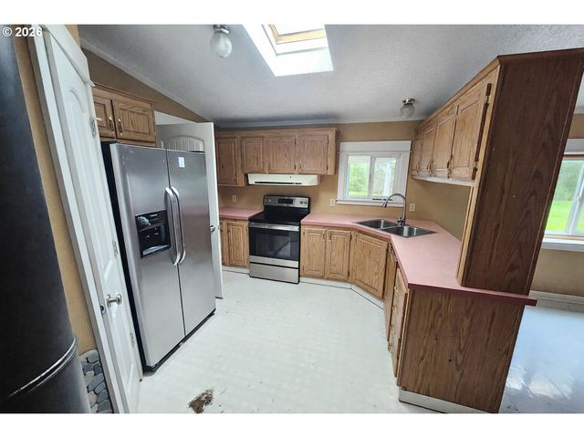 85106 TERRITORIAL Hwy, Eugene, OR 97402