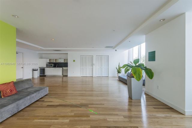 133 NE 2nd Ave 1915, Miami, FL 33132