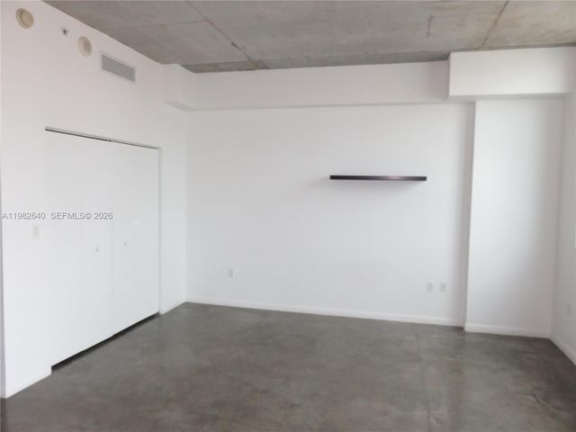 133 NE 2nd Ave 1915, Miami, FL 33132