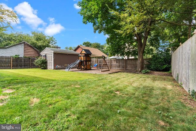 108 S BELL AVE, Yardley, PA 19067