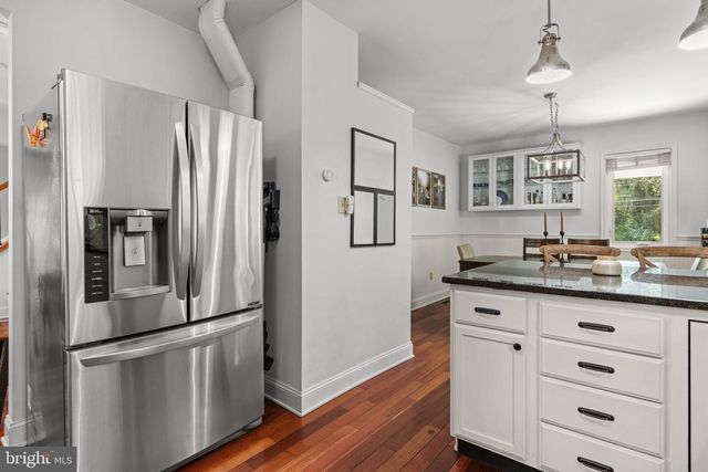 108 S BELL AVE, Yardley, PA 19067