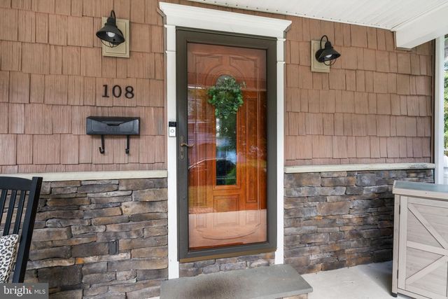 108 S BELL AVE, Yardley, PA 19067
