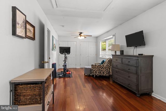 108 S BELL AVE, Yardley, PA 19067