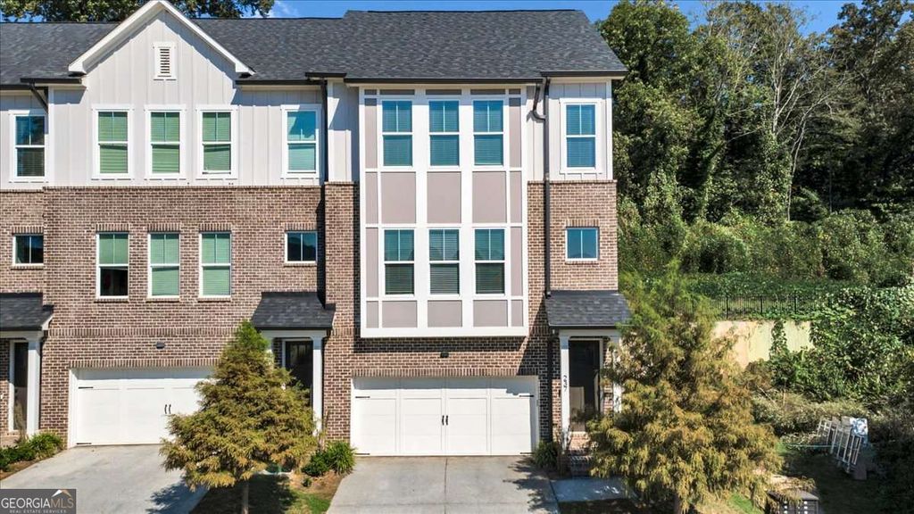 237 W Marietta Street, Canton, GA 30114 — exterior